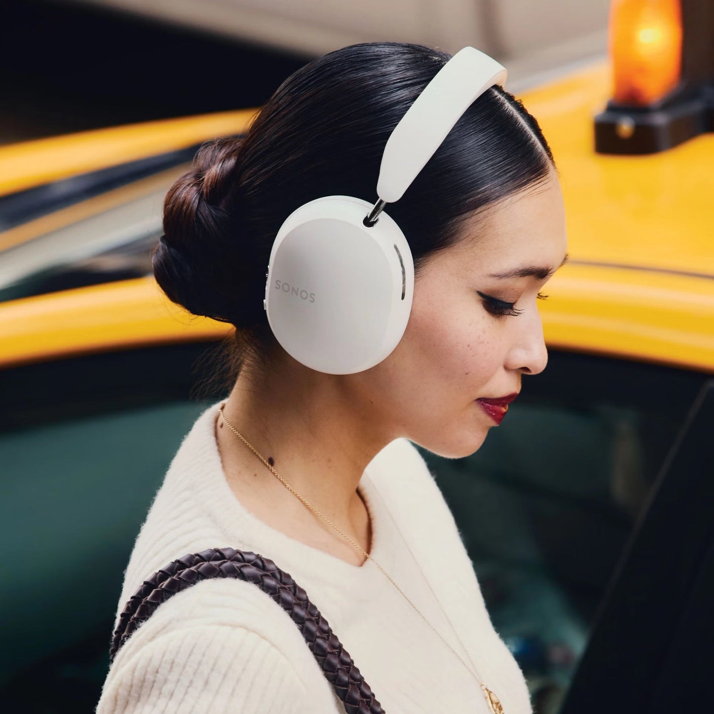 Sonos Ace Kablosuz Kulak Üstü Kulaklık