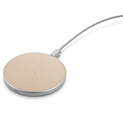 Bang & Olufsen BeoPlay Qi Kablosuz Şarj Pedi