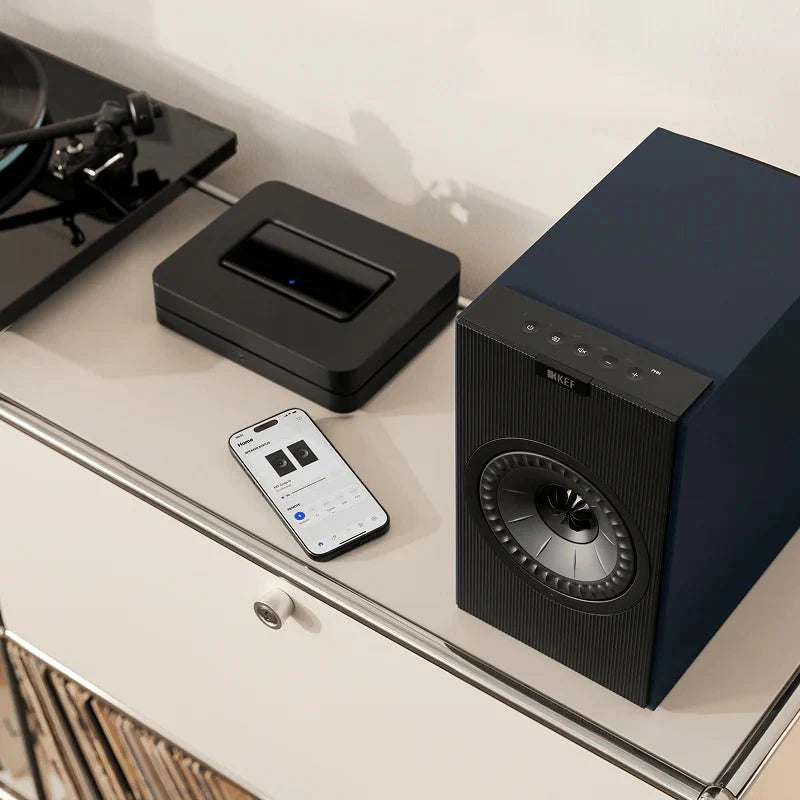 KEF Coda W Kablosuz Raf Tipi Aktif Hoparlör
